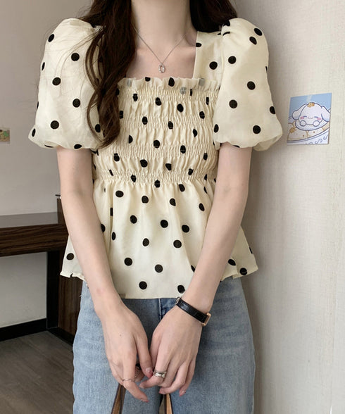 ドット柄シャーリングブラウス レディース きれいめブラウス半袖 パフスリーブ ペプラムトップススクエアネック着やせ大人可愛い夏服 韓国風プルオーバーウエストマーク 1YDG-009