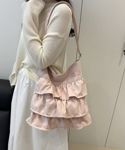 フリルショルダーバッグ ティアードバッグ レディース 2WAY肩掛けカバン 大容量 斜め掛け鞄スエード調 a4収納 大人可愛い 通勤通学 フリルトートバッグ韓国風 1DPAI-001
