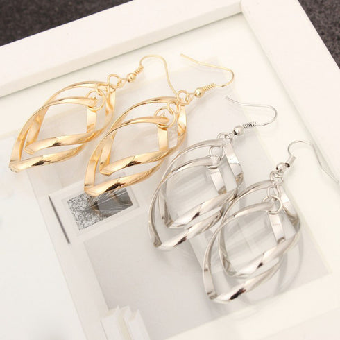 菱形 ピアス レディース 多層 菱形 ピアス レディース 多層 イアリング ぶらさがりアクセサリー 耳飾り 2連ピアス 1GTUO-003