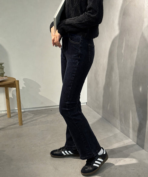 フレアデニムパンツストレッチパンツ韓国風 レディース ハイウエスト セミフレアパンツ 美脚 ロングパンツ カジュアルジーパン 着やせ アメカジパンツ 細身ボトムス 1HANNIU-001