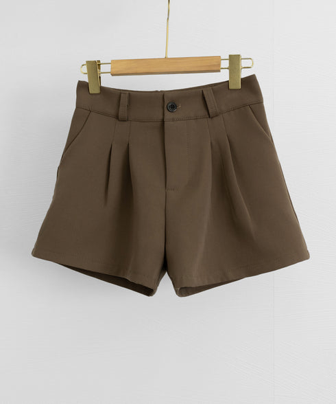 ハイウエスト ショートパンツ レディース タックショートパンツ ベルト付き ベーシック 大人っぽかわいい Aライン ショーパン お洒落 着やせ チェーン付き短パン 1SUYUZI-003