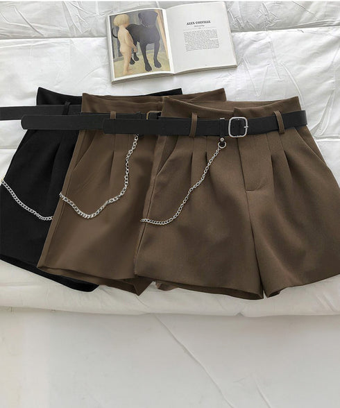ハイウエスト ショートパンツ レディース タックショートパンツ ベルト付き ベーシック 大人っぽかわいい Aライン ショーパン お洒落 着やせ チェーン付き短パン 1SUYUZI-003