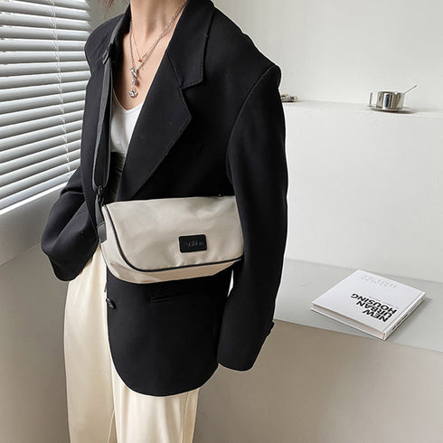 ショルダーバッグ レディース 軽い 鞄 ポシェット 軽量 コンパクト かばん 斜めがけ 小さめ 肩掛けカバン おしゃれ メッセンジャーバッグ ボディバッグ 1XIUF-022