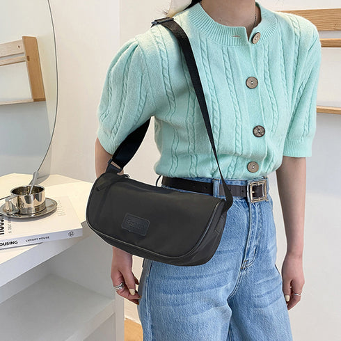 ショルダーバッグ レディース 軽い 鞄 ポシェット 軽量 コンパクト かばん 斜めがけ 小さめ 肩掛けカバン おしゃれ メッセンジャーバッグ ボディバッグ 1XIUF-022