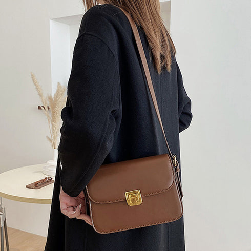 ミニスクエアショルダーバッグ コンパクト 小さめかばん フェイクレザー 斜めかけバッグ お出掛け 大人可愛い ハンドバッグ 肩掛けバッグ 通勤通学 合皮ポシェット 1XIUF-053