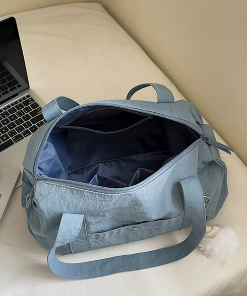 ナイロントートバッグ 軽量ボストンバッグ レディース おしゃれ肩掛けかばん 大容量A4 シンプル ファスナー付き鞄 横長 通学通勤かばん 無地 出張バッグ 旅行鞄 1XIUF-080