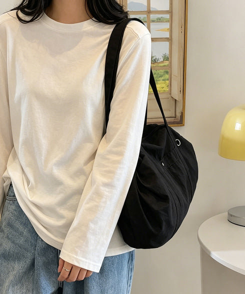 ナイロントートバッグ 軽量ボストンバッグ レディース おしゃれ肩掛けかばん 大容量A4 シンプル ファスナー付き鞄 横長 通学通勤かばん 無地 出張バッグ 旅行鞄 1XIUF-080