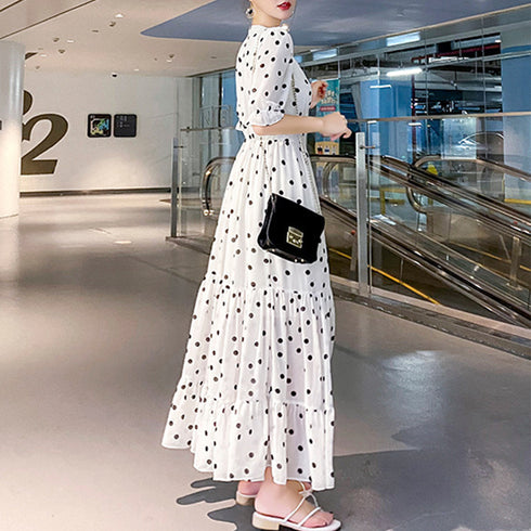 ティアード ワンピース レディース 春夏 ロングワンピ 薄手 Vネック フレアワンピース 春夏コーデ 花柄ワンピ 半袖 フリル袖 リゾートワンピース 体型カバー 1YDG-001