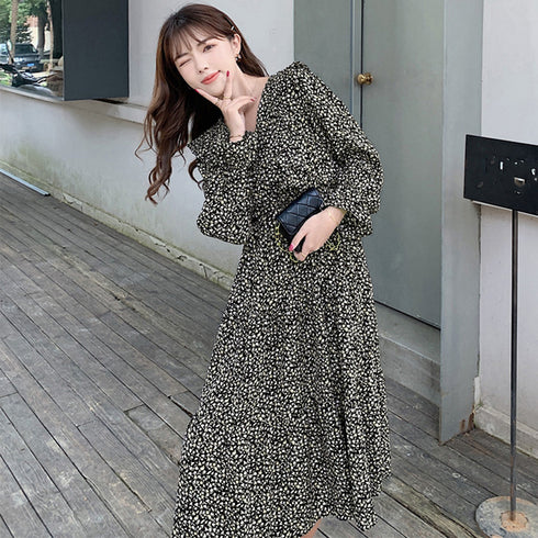 ティアードワンピース 花柄ワンピース韓国 レディース ハイウエスト 総柄 ロングワンピース 体型カバーフレアワンピース 長袖 春秋服 きれいめ Vネックワンピース 1ZHJF-001