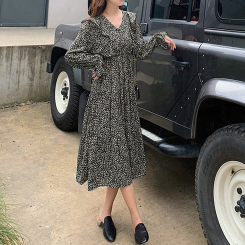 ティアードワンピース 花柄ワンピース韓国 レディース ハイウエスト 総柄 ロングワンピース 体型カバーフレアワンピース 長袖 春秋服 きれいめ Vネックワンピース 1ZHJF-001