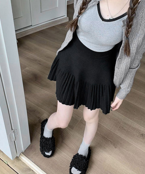 プリーツミニスカートニットスカート 秋冬 着回しAラインフレアスカート ハイウエストショート丈スカート お洒落ボトムス オルチャン きれいめスカート通学 脚長見え 21QUNZI-007