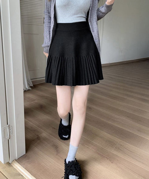 プリーツミニスカートニットスカート 秋冬 着回しAラインフレアスカート ハイウエストショート丈スカート お洒落ボトムス オルチャン きれいめスカート通学 脚長見え 21QUNZI-007