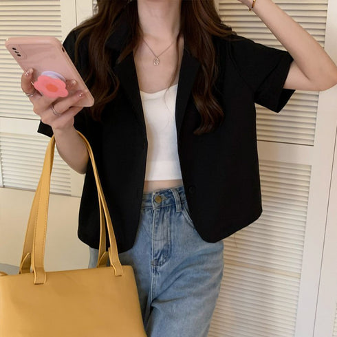 ベーシッククロップド丈半袖ジャケット 夏アウター Vネック レディース 襟付き 夏トップス 細見え シャツ 5分袖 大人かわいいテーラードジャケット デコルテ 21SHANGYI-052