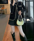 モヘア風ニットベストレディース韓国風秋服 ラメ入りジレベスト ノースリーブジャケット 前開きトップスパールボタン 羽織り お洒落ライトアウター きれいめフェミニン 21SHANGYI-081
