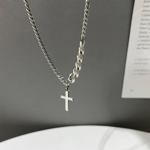 チェーンネックレスクロスモチーフ大人 重ね付け風 メタル ショートネックレス レディース 非対称デザイン レトロ ペンダントカジュアル アクセサリー 通学 21SHIPIN-030