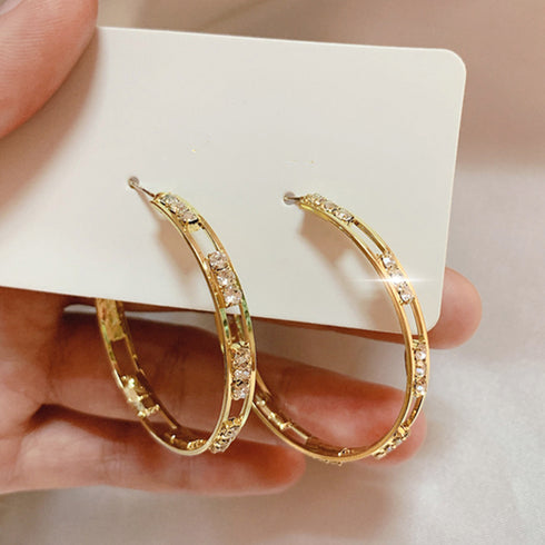 キラキラピアスサークル人気アクセサリー 幾何学模様ピアス レディース おしゃれ ゴールド ジュエリー 韓国風 お呼ばれ 個性的 人気 プレゼント 大人コーデ 春 21SHIPIN-050