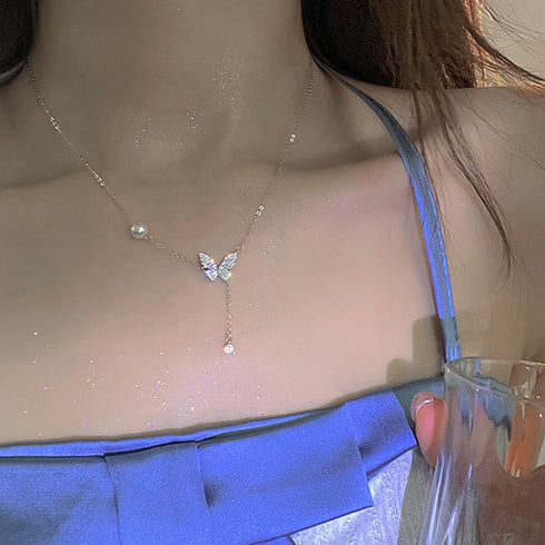 蝶々チェーンネックレスレディース可愛い アクセサリー 細めチェーン フェイクパール 首飾り 大人上品 人気プレゼント ギフト 春アクセ きれいめ 韓国ファション 21SHIPIN-069