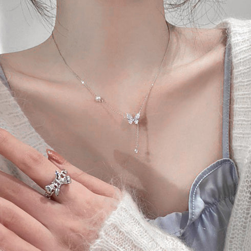 蝶々チェーンネックレスレディース可愛い アクセサリー 細めチェーン フェイクパール 首飾り 大人上品 人気プレゼント ギフト 春アクセ きれいめ 韓国ファション 21SHIPIN-069