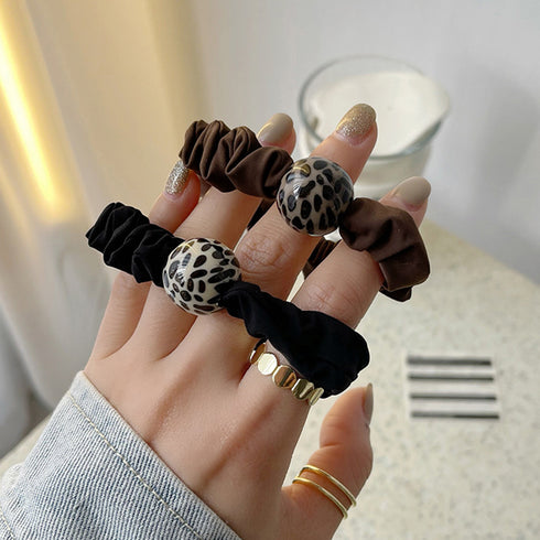 レオパード柄ヘアゴム レディースシュシュ ヘアアクセサリー 2点セット ヒョウ柄 韓国ファッション ヘアアクセ プチプラ 30代40代50代 アニマル柄 髪飾り 21SHIPIN-083