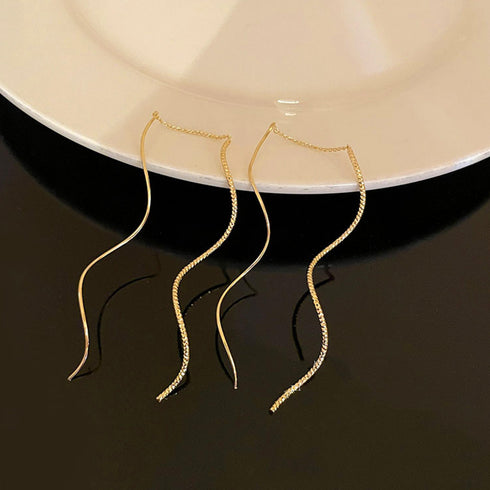 揺れるチェーンピアス ロングピアス 上品 アクセサリー レディース 波型ピアス メタル ジュエリー ウェーブ ゴールド おしゃれ人気 ギフト 20代30代 耳飾り 21SHIPIN-089
