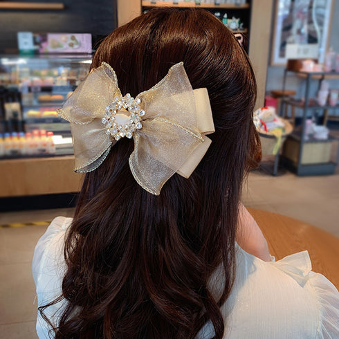 ビッグリボン ヘアクリップ レディース リボンクリップ 光沢感 韓国風 リボンバレッタ ヘアアクセサリー 髪飾り 蝶々結び 大人可愛いまとめ髪 キラキラ 女子会 21SHIPIN-098