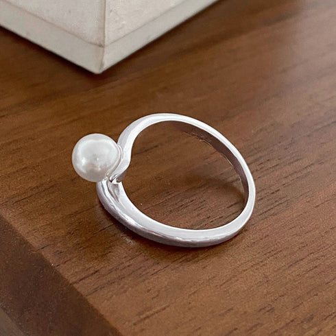 リング指輪レディース フェイクパール新作 パールリング シンプル シルバー アクセサリー 大人上品 結婚式 流行り ジュエリーフェミニン 人気プレゼント 人差し指 21SHIPIN-101