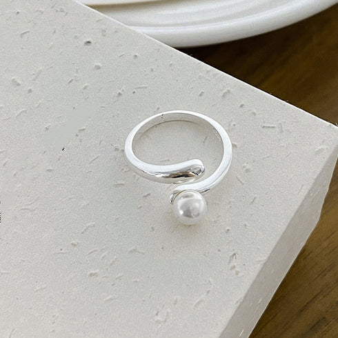 リング指輪レディース フェイクパール新作 パールリング シンプル シルバー アクセサリー 大人上品 結婚式 流行り ジュエリーフェミニン 人気プレゼント 人差し指 21SHIPIN-101