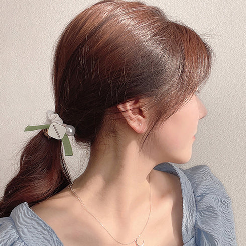 シュシュリボンヘアゴム ヘアアクセサリー チャーム付きヘアゴム おしゃれ 20代30代40代 ビジュー キラキラ髪留め髪飾り ヘアアレンジ お団子 大人可愛い雑貨 21SHIPIN-113