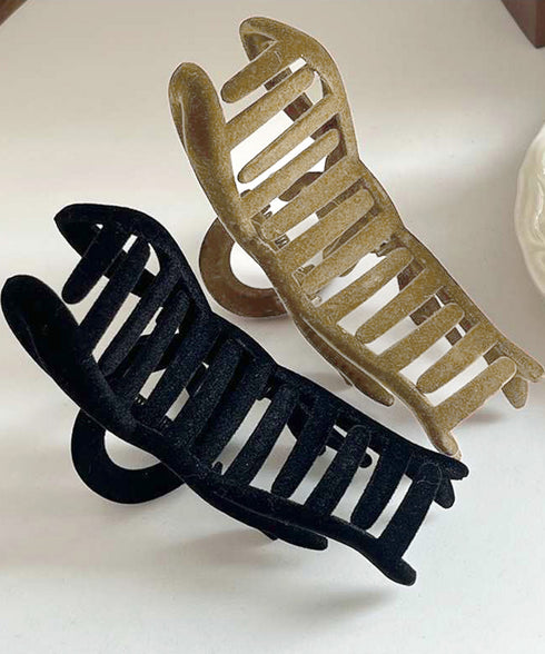 ツイストリボンヘアクリップ 韓国風髪留め ヘアアクセサリーバンスクリップ ベロア風起毛感 ツイストデザインヘアアクセ ヘアアレンジ 髪飾り大きめ ガーリーパーティ 21SHIPIN-123