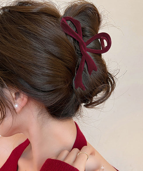 ツイストリボンヘアクリップ 韓国風髪留め ヘアアクセサリーバンスクリップ ベロア風起毛感 ツイストデザインヘアアクセ ヘアアレンジ 髪飾り大きめ ガーリーパーティ 21SHIPIN-123