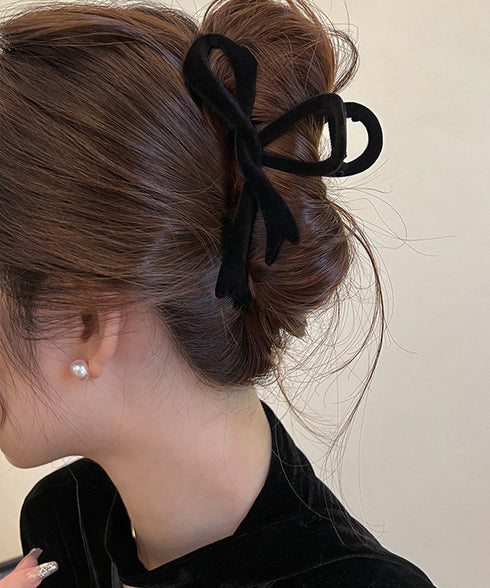ツイストリボンヘアクリップ 韓国風髪留め ヘアアクセサリーバンスクリップ ベロア風起毛感 ツイストデザインヘアアクセ ヘアアレンジ 髪飾り大きめ ガーリーパーティ 21SHIPIN-123