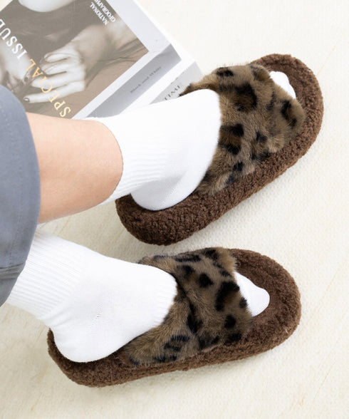 ファーサンダル 厚底韓国風ファースリッパ レオパードサンダルレディース もこもこあったかフラットシューズ 歩きやすい ふわふわ ルームシューズ 疲れない 寒さ対策 21XIEZI-001