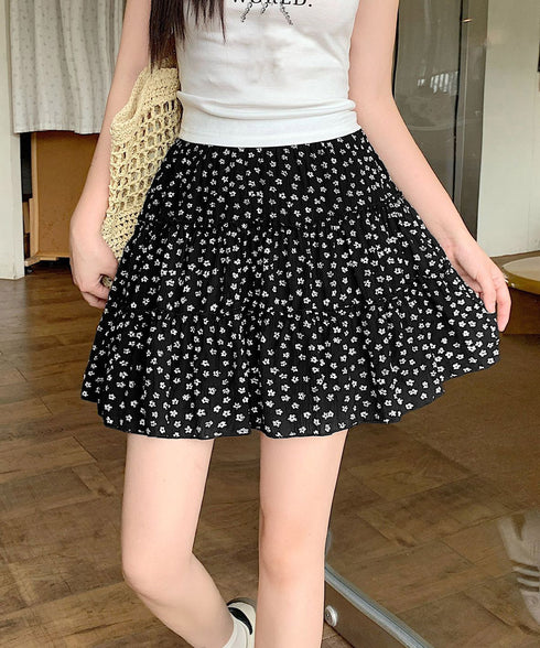 ティアードスカート 小花柄ミニ丈スカート レディース ハイウエスト ショート丈スカート インナーパンツ付きAラインスカート ウエストゴム 可愛い膝上丈スカート脚長 24SKT-004