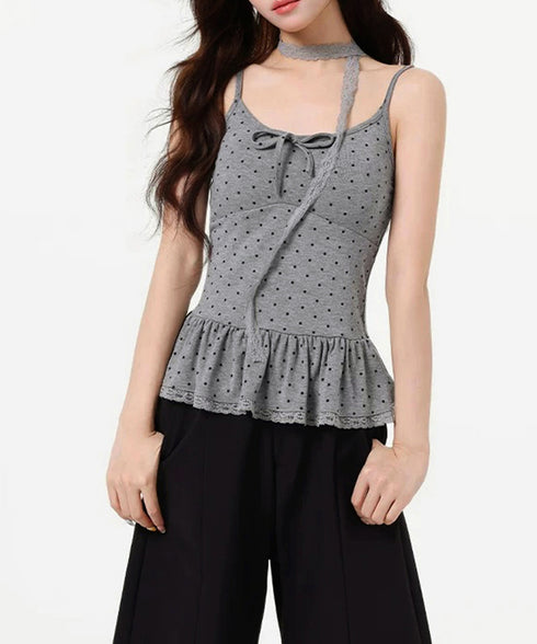 ドット柄キャミソール レースタイ付き夏服 レディース カップ付き インナーキャミ 裾フリル フェミニンキャミトップス フロントリボン スリムフィットキャミ 韓国風 24TPS-083