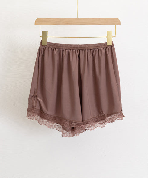 ペチコート レース切り替え ナイトウエア ウエストゴム サイドスリット ルームパンツ チラ見え防止 インナーウェア ハイウエスト 寝間着春夏 サラサラ 涼しい下着 24BDMS-013