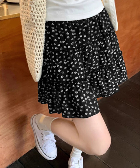 ティアードスカート 小花柄ミニ丈スカート レディース ハイウエスト ショート丈スカート インナーパンツ付きAラインスカート ウエストゴム 可愛い膝上丈スカート脚長 24SKT-004