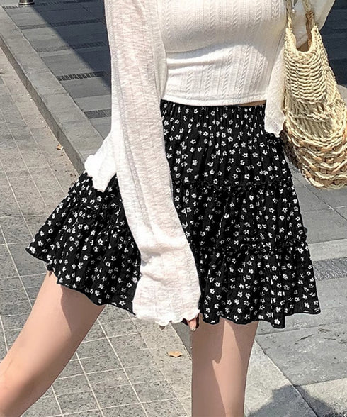 ティアードスカート 小花柄ミニ丈スカート レディース ハイウエスト ショート丈スカート インナーパンツ付きAラインスカート ウエストゴム 可愛い膝上丈スカート脚長 24SKT-004