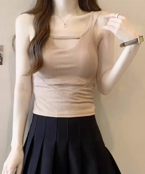 カップ付きキャミソールセクシー胸元韓国風 キャミインナー レディース ダブルストラップ ブラトップ カットアウト 下着 大人可愛い インナーウェア シンプル 肌着 24TPS-009
