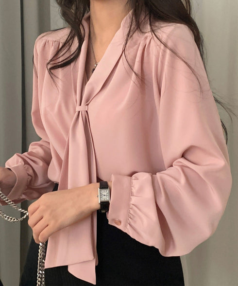 ボウタイブラウス オフィスカジュアル秋服 レディース 肩タック シャツブラウス Vネック とろみブラウス きれいめ 通勤長袖トップス 30代40代 韓国風トップス 24TPS-050