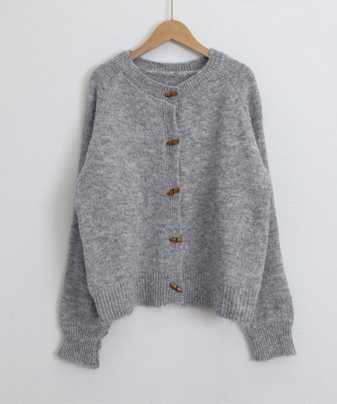 トグルボタンニットカーディガン長袖秋冬服 レディース おしゃれニットトップス きれいめカジュアル ニットセーター 丸首 韓国風ニット羽織 人気 前開き 無地ニット 24TPS-064