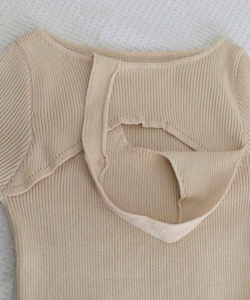 ニットトップス ホルターネックリブニット カットアウト タイトニット オフィスカジュアル ニットウエア フロントオープン おしゃれニットソー セクシープルオーバー 24TPS-069