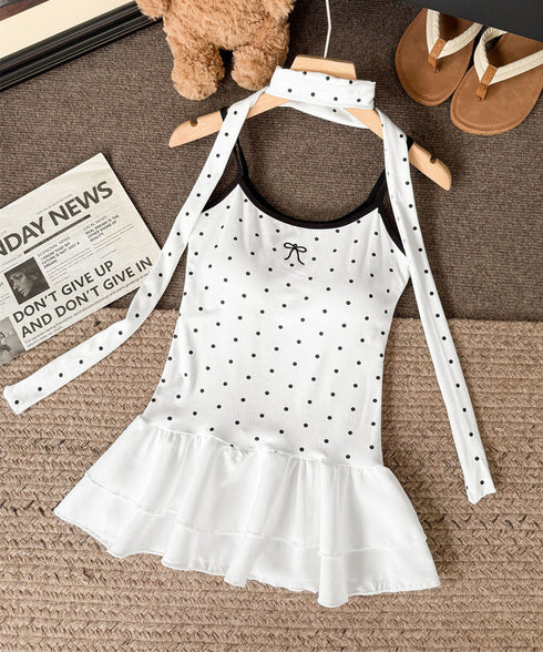 ドット柄キャミソール チョーカー付き夏服 レディース カップ付き スリムフィットキャミ 裾フリル インナートップス 大人可愛い 薄手 インナーウェア フェミニン 24TPS-078