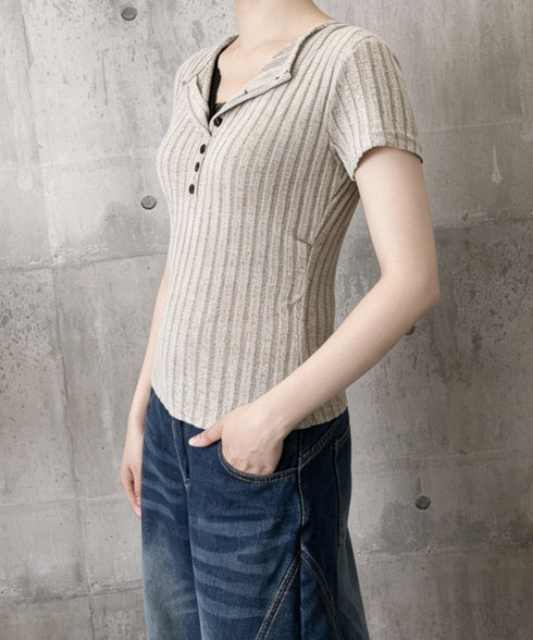 レースドッキングヘンリーネックリブトップ レース切り替え リブニット Vネック トップス レースレイヤード半袖Tシャツ フロントボタン タイトTシャツ カジュアル 24TPS-092