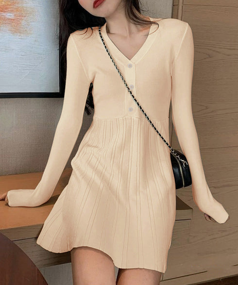 Vネックニットワンピース 飾りボタン付き Aラインワンピース レディース Vネックインナーワンピース ハイウエスト 着やせワンピース 大人可愛い 膝上丈ワンピース 24WPS-002