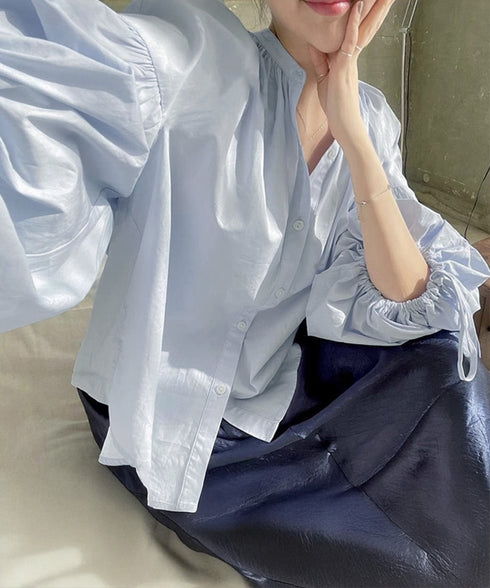 ランタンスリーブシャツブラウスレディース ぽわん袖ブラウス きれいめ ドロップショルダートップス着やせ 大人可愛い スキッパーシャツおしゃれ 韓国風春夏服ゆったり 2DAIWEI-004