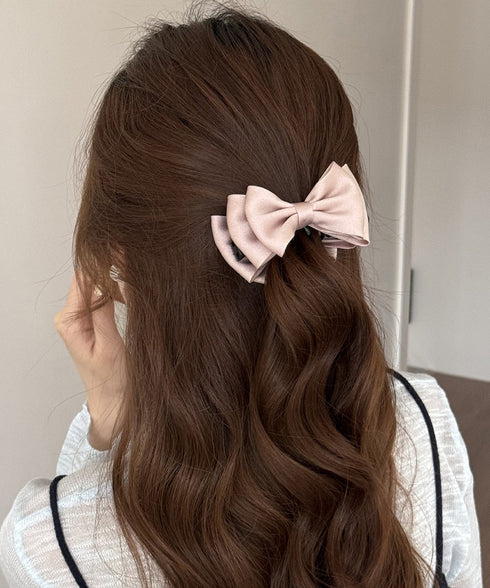 ビッグリボンバンスクリップサテンクリップ 大人可愛いヘアアクセサリー フェミニンヘアクリップ 簡単髪留め 女子会二次会 デート髪飾り しっかり留まるリボンクリップ 2FANXZ-001
