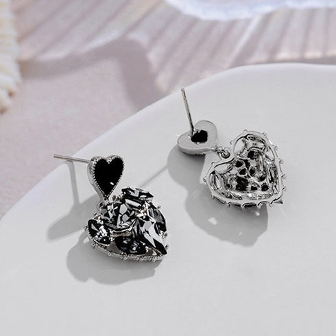 ハートピアス 韓国風 レディース黒ピアス ハートフレームピアス 結婚式 アクセサリー 耳飾り 輝くラインストーン キラキラピアス可愛い 大人上品ピアス カジュアル 2BOYU-001