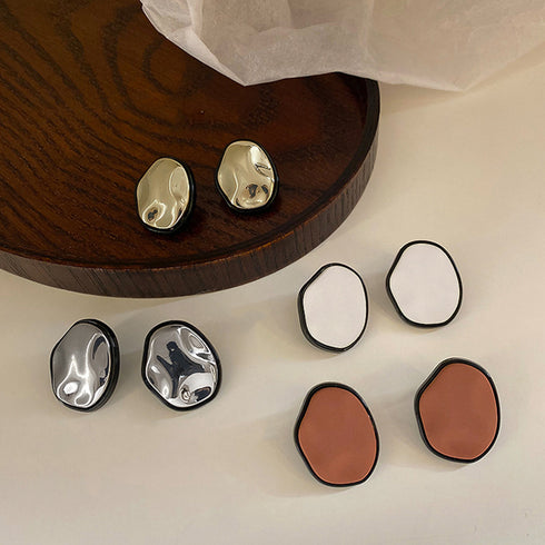 サークルプレートピアス レディースレトロ シンプル 配色ピアス 韓国ファッション 大きめ 上品 アクセサリージュエリー人気 プチプラ 耳飾り フェミニン オシャレ 2FENGM-001