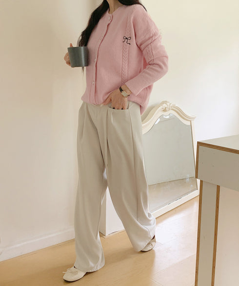 リボンワンポイントニットカーディガン秋冬 レディース パール調ボタン ニットトップス 長袖 ニットアウター クルーネック セーター 韓国風 ベーシック ニット羽織 2HUANYI-001