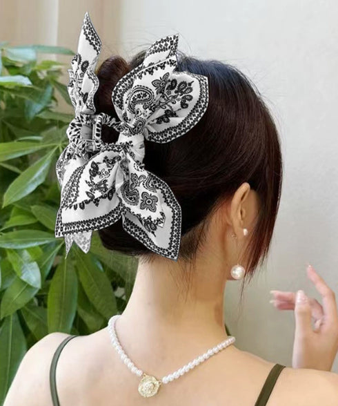 バンダナ柄ビッグリボンバンスクリップ人気 韓国風大きめ髪飾りリボンヘアクリップ 華やかヘアアクセサリー 大人可愛いヘアアレンジ 簡単まとめ髪 ペイズリー柄クリップ 2JIANYUE-001